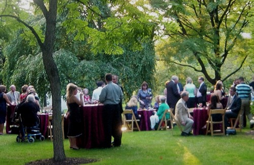 Cocktail on the lawn Curci-Kramer Wedding at Frick (1)   
